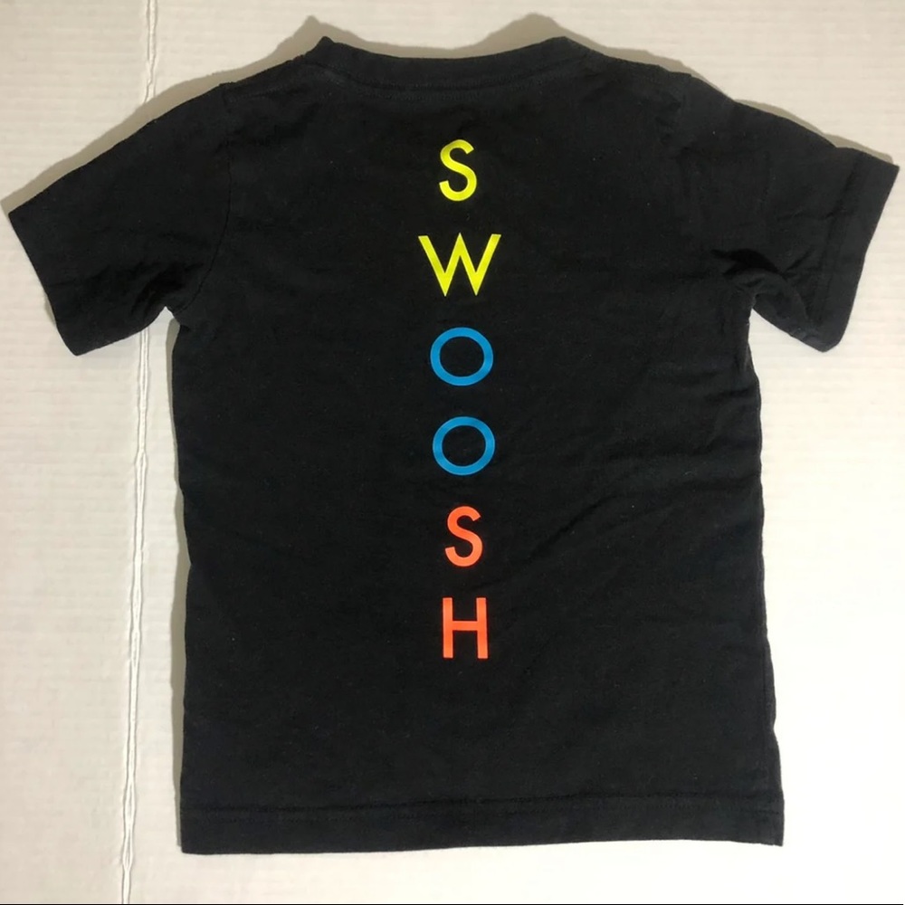 Nike Tee - Picture 2 of 3